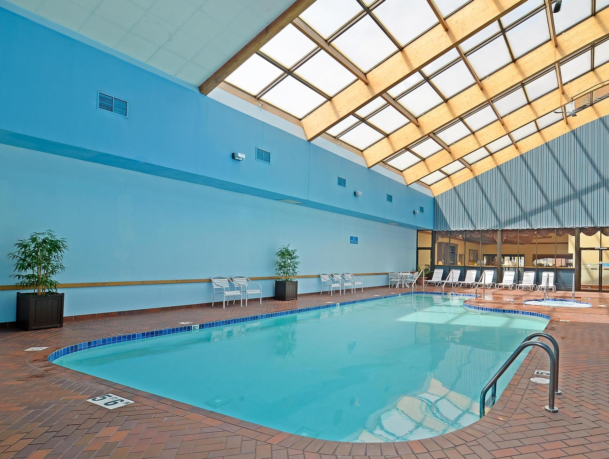 The Inn On Maritime Bay, Ascend Hotel Collection Manitowoc Exterior foto