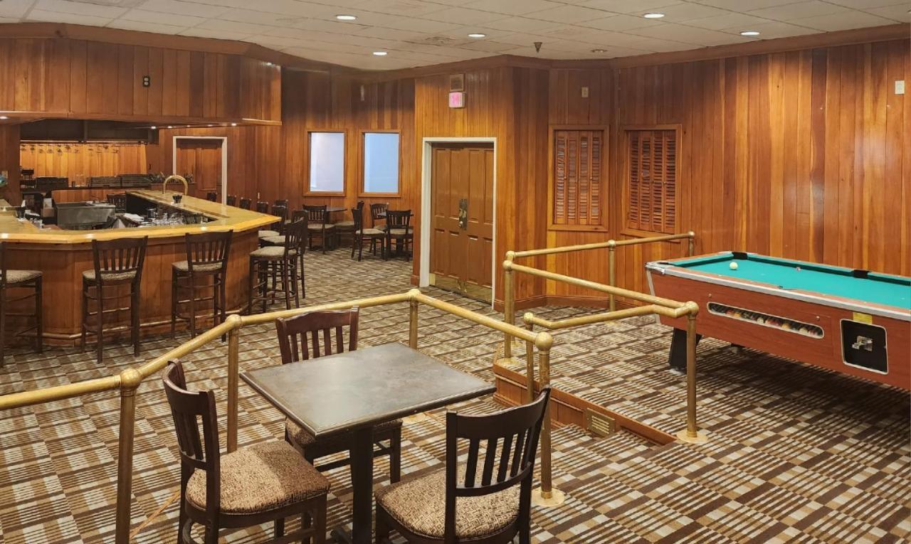 The Inn On Maritime Bay, Ascend Hotel Collection Manitowoc Exterior foto
