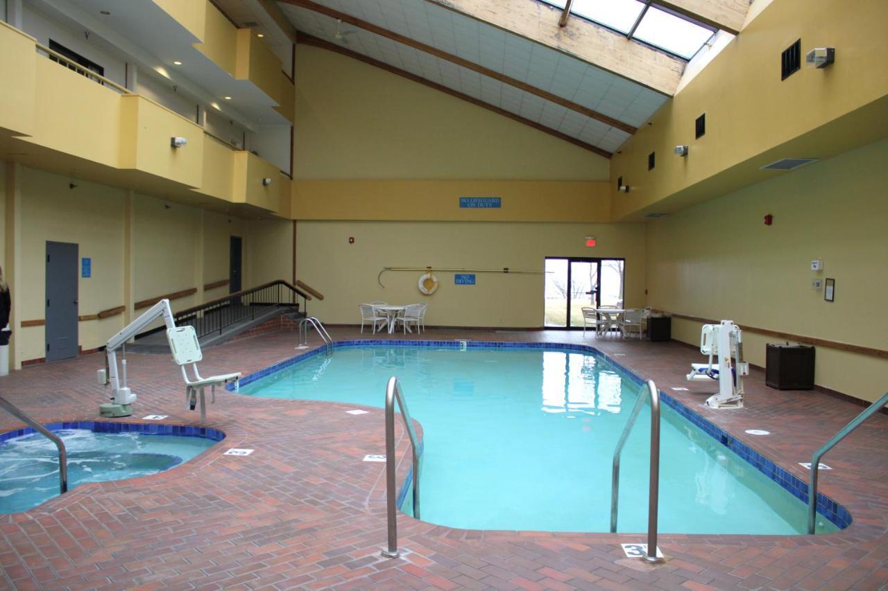 The Inn On Maritime Bay, Ascend Hotel Collection Manitowoc Exterior foto