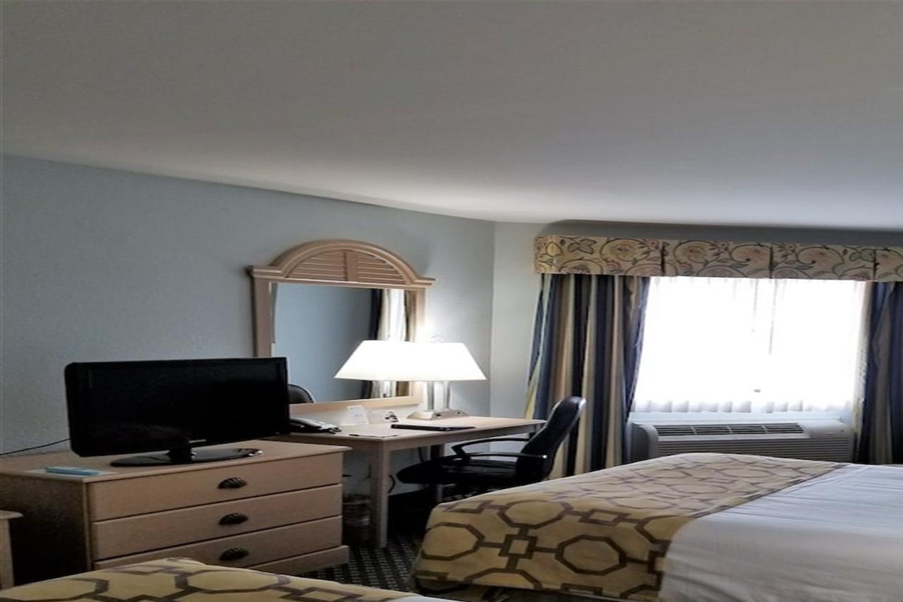 The Inn On Maritime Bay, Ascend Hotel Collection Manitowoc Exterior foto