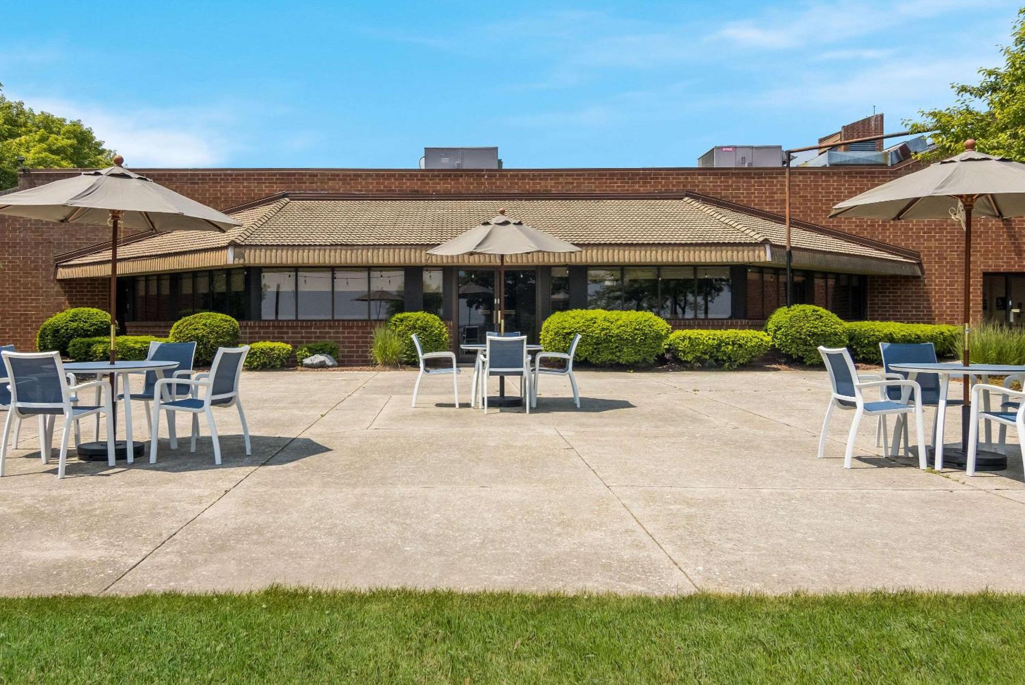The Inn On Maritime Bay, Ascend Hotel Collection Manitowoc Exterior foto