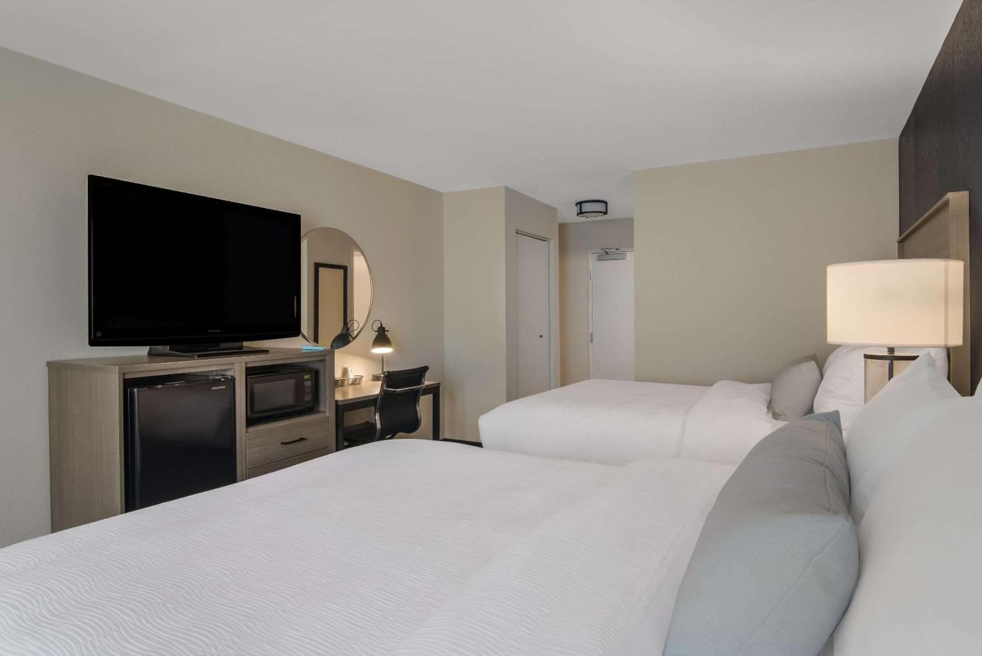 The Inn On Maritime Bay, Ascend Hotel Collection Manitowoc Exterior foto
